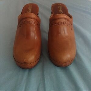 Vintage 80's Women's Brown Leather Clogs